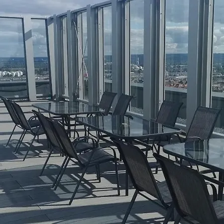 Apartment Miodowy W Hanza Tower -sauna&pool Szczecin