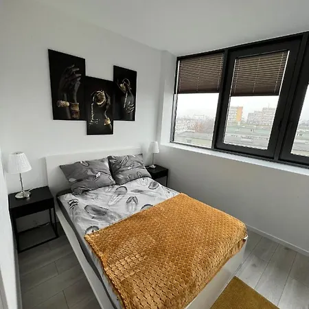 Miodowy W Hanza Tower -sauna&pool דירה *