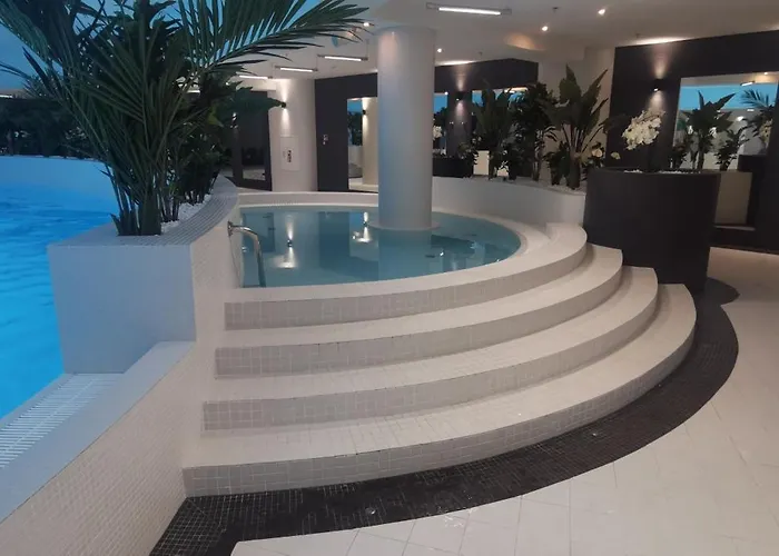 Miodowy W Hanza Tower -sauna&pool Apartment Szczecin